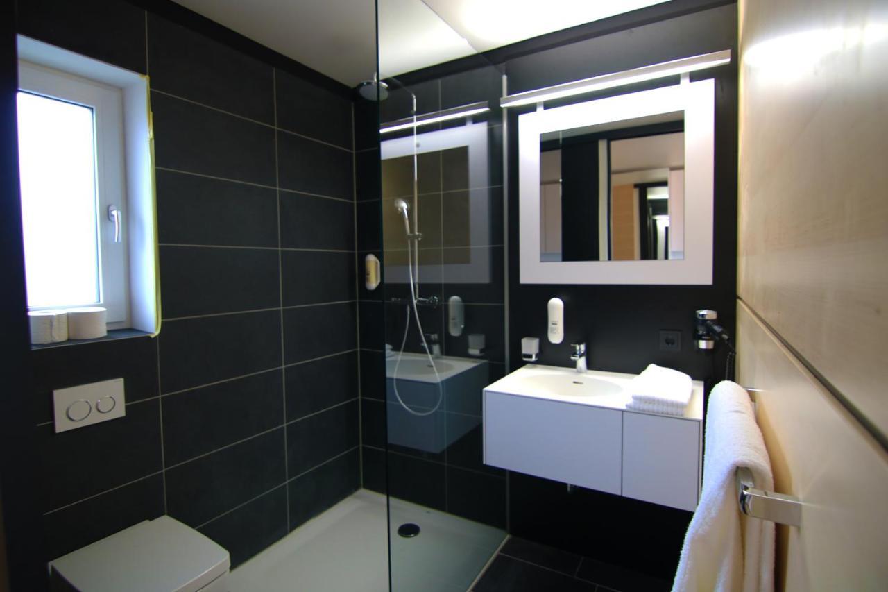 Me Hotel By Wmm Hotels Meitingen Екстериор снимка